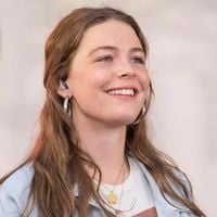 emelinekita-Uts4GSVQ