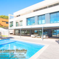 alexaluxuryrealty